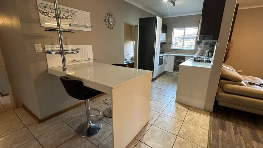 3 Bedroom Property for Sale in Safari Gardens North West